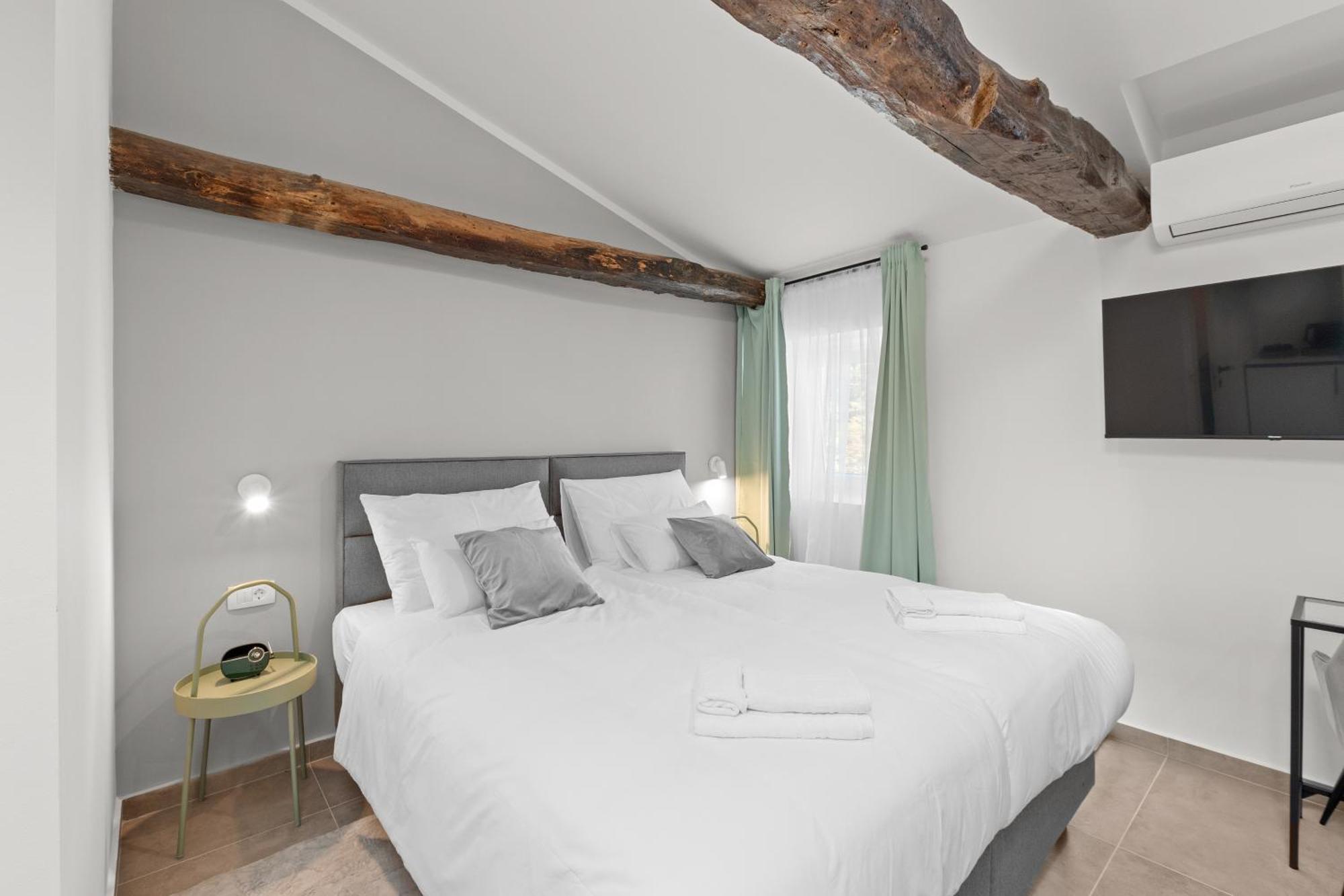 Konoba Most Rooms Buzet Exterior photo